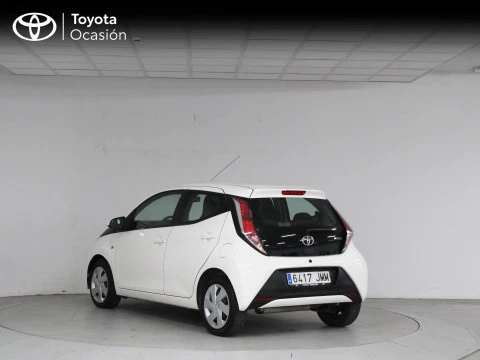 Toyota Aygo 1.0 70 x-play