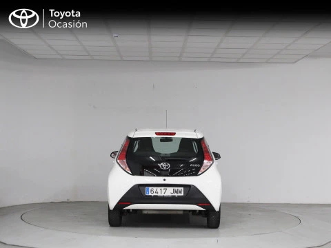 Toyota Aygo 1.0 70 x-play