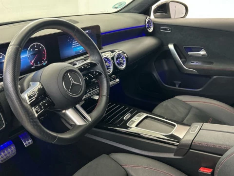 Mercedes-Benz Clase A 200 d Compacto