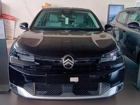 Citroën C4 1.2 HYBRID MHEV 145 EDCS6 MAX 5P Citroën C4 1.2 HYBRID MHEV 145 EDCS6 MAX 5P