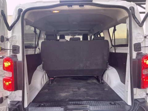 Peugeot Expert Combi BlueHDi 120 S&S Long