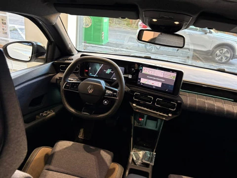 Renault 5 E-Tech Techno 90kW (120CV) Autonomía Urbana