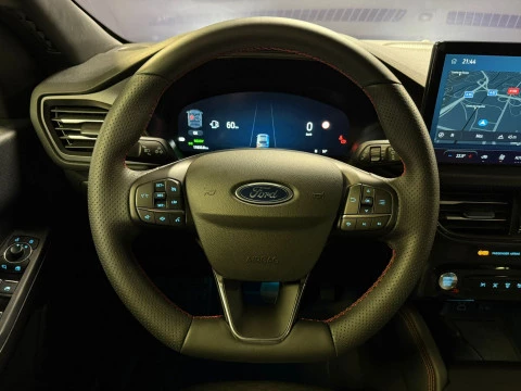 Ford Kuga ST-Line 2.5 Duratec FHEV 132kW Auto