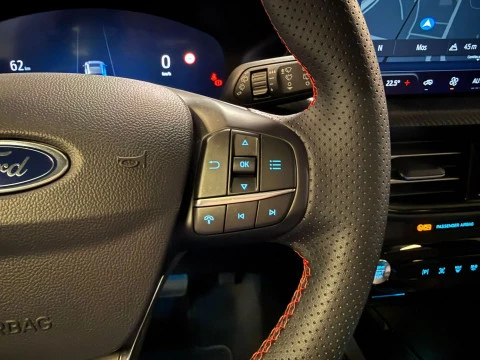 Ford Kuga ST-Line 2.5 Duratec FHEV 132kW Auto