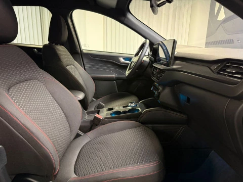 Ford Kuga ST-Line 2.5 Duratec FHEV 132kW Auto