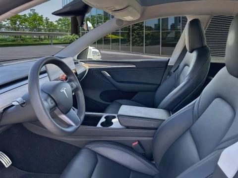 Tesla Model Y Performance 4WD