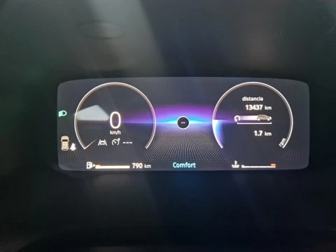 Renault Captur techno Eco-G 100cv (74 kW)