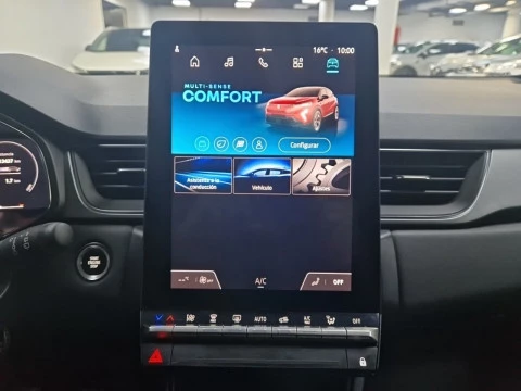 Renault Captur techno Eco-G 100cv (74 kW)