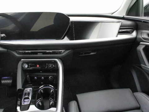 Audi Q5 2.0 40 TDI S TRONIC QUATTRO S LINE 204 5P