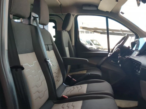 Ford Tourneo Custom 2.2 TDCI 125cv 300 L2 Titanium