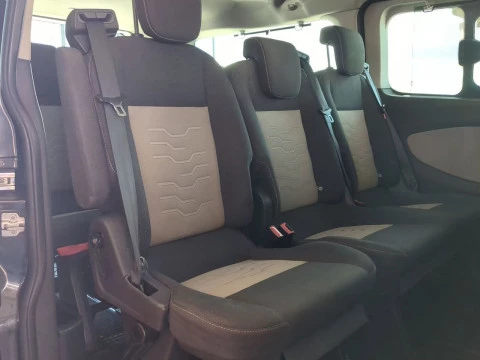 Ford Tourneo Custom 2.2 TDCI 125cv 300 L2 Titanium