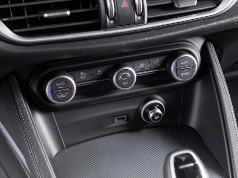 Alfa Romeo Stelvio 2.2 Diesel 140kW (190cv) SPRINT AWD