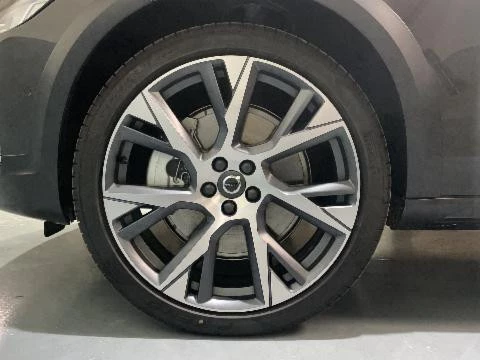 Volvo V90 Cross Country 2.0 B4 D ULTIMATE 4WD AUTO 197 5P