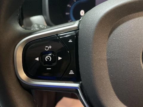 Volvo V90 Cross Country 2.0 B4 D ULTIMATE 4WD AUTO 197 5P