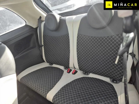 Fiat 500 1.0 Hybrid Dolcevita 51 kW (70 CV)