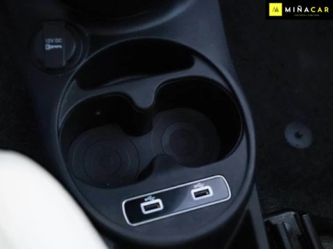 Fiat 500 1.0 Hybrid Dolcevita 51 kW (70 CV)