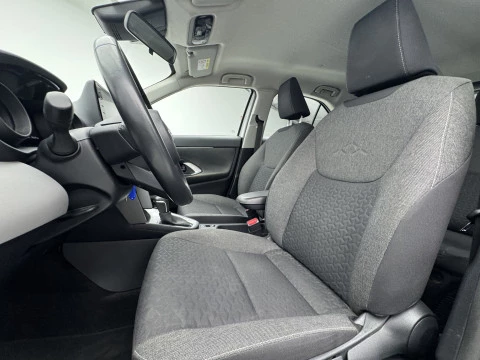 Toyota Yaris Cross 1.5 120H Business Plus