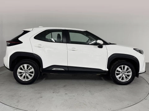 Toyota Yaris Cross 1.5 120H Business Plus