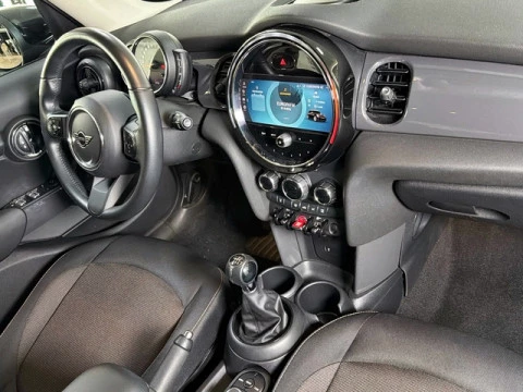 MINI Cabrio Cooper 100 kW (136 CV)