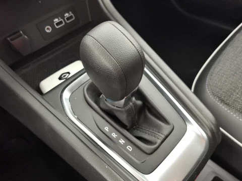 Renault Captur TECHNO TCE 140CV EDC MILD HYBRID