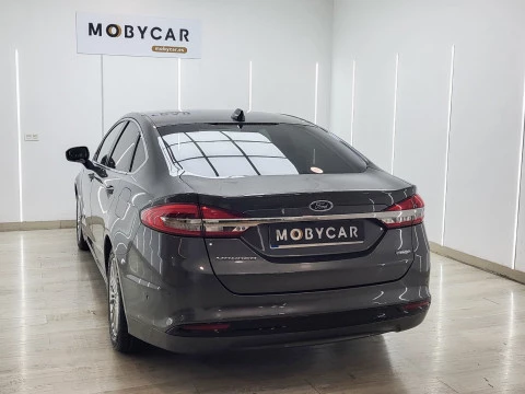 Ford Mondeo  SEDAN TITANIUM HEV2.0