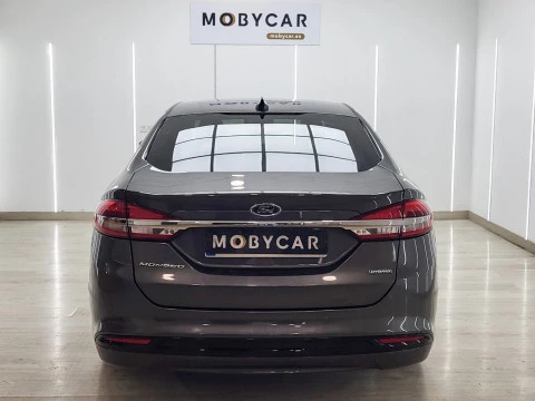 Ford Mondeo  SEDAN TITANIUM HEV2.0