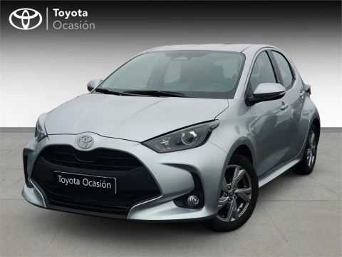 Toyota Yaris ACTIVE PLUS