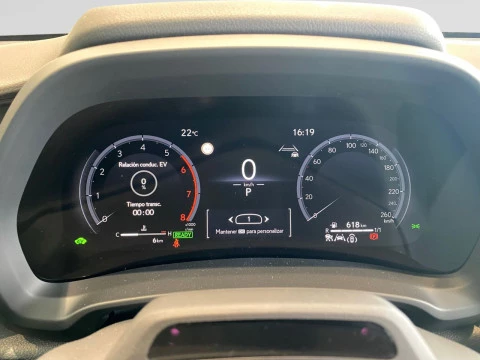 Lexus LBX 1.5 136cv HEV Emotion