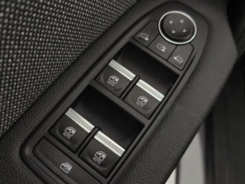 Renault Captur techno Eco-G 100cv (74 kW)