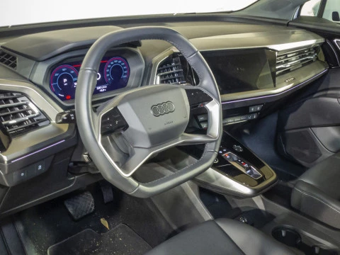 Audi Q4 e-tron S line 40 e-tron 150kW 82kWh