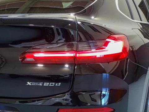 BMW X4 xDrive20d xLine