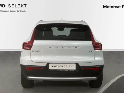 Volvo XC40 XC40 Core, B3 Mild Hybrid, Gasolina