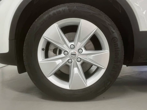 Volvo XC40 XC40 Core, B3 Mild Hybrid, Gasolina