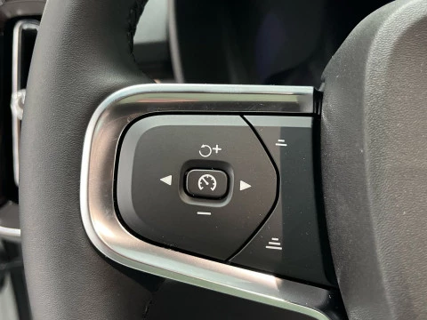 Volvo XC40 XC40 Core, B3 Mild Hybrid, Gasolina