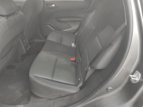 Renault Arkana Evolution E-TECH full hybrid 105kW(145CV