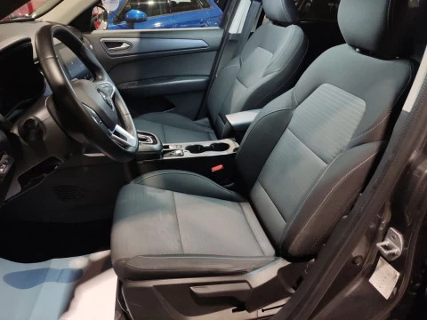 Renault Arkana Evolution E-TECH full hybrid 105kW(145CV