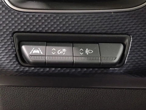 Renault Arkana Evolution E-TECH full hybrid 105kW(145CV