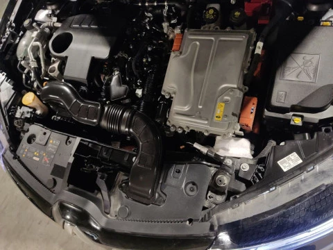 Renault Arkana Evolution E-TECH full hybrid 105kW(145CV