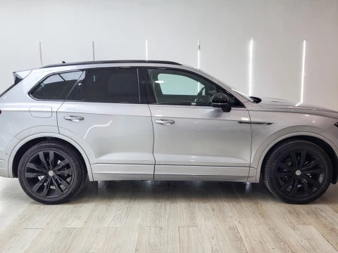 Volkswagen Touareg R-Line 3.0 TDI 210kW (286CV) Tip 4Motion