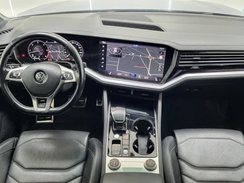 Volkswagen Touareg R-Line 3.0 TDI 210kW (286CV) Tip 4Motion