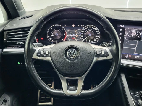Volkswagen Touareg R-Line 3.0 TDI 210kW (286CV) Tip 4Motion