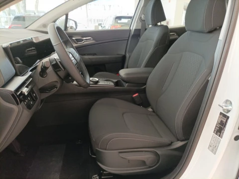 Kia Sportage 1.6 T-GDi HEV 176kW (239CV) Concept 4x2