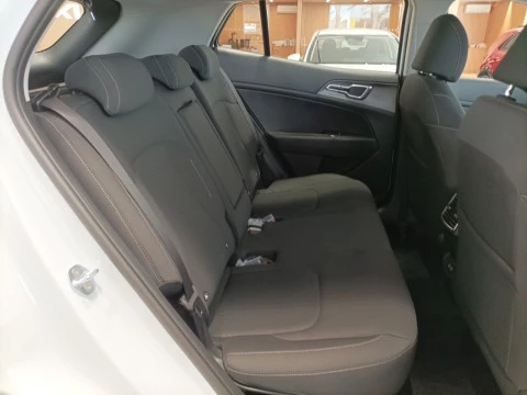 Kia Sportage 1.6 T-GDi HEV 176kW (239CV) Concept 4x2