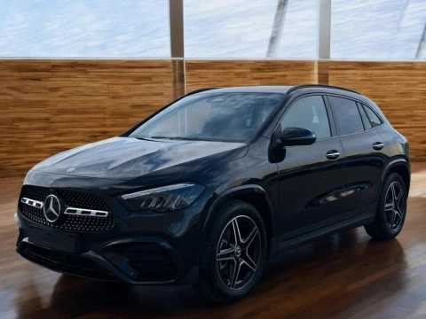 Mercedes-Benz GLA  200 D