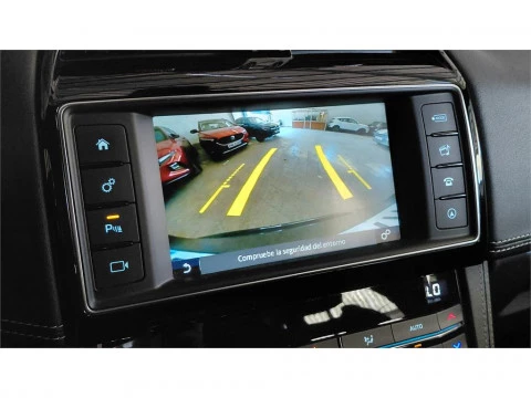 Jaguar F-Pace 2.0L i4D 132kW R-Sport Auto