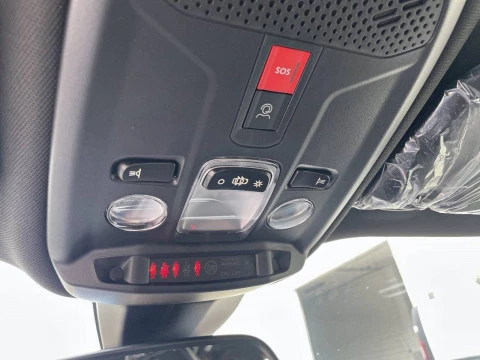 Peugeot 2008 Active Puretech 100 S&S 6 Vel. MAN