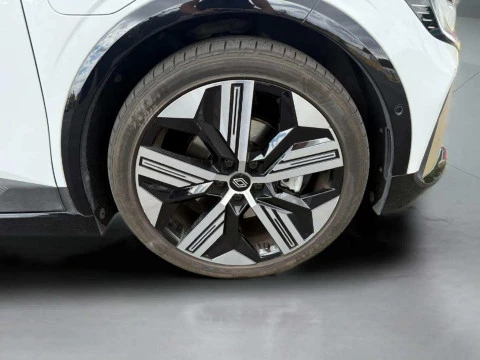 Renault Megane E-Tech Megane Electrico  Equilibre Optimum Charge EV60 160kW