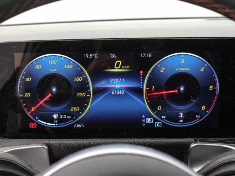 Mercedes-Benz GLB 200D