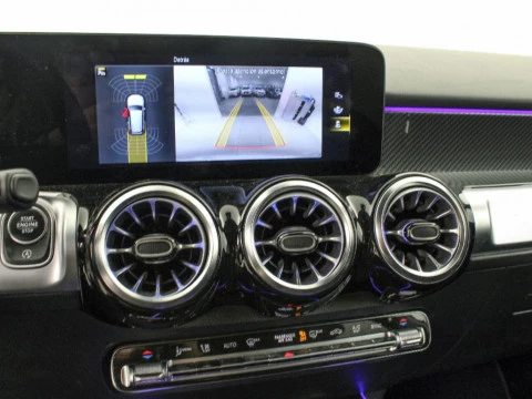 Mercedes-Benz GLB 200D