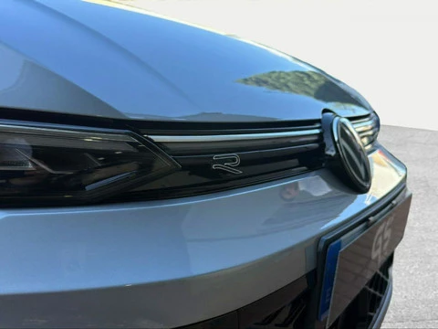 Volkswagen Golf R-Line 2.0 TDI 110 kW (150 CV) DSG